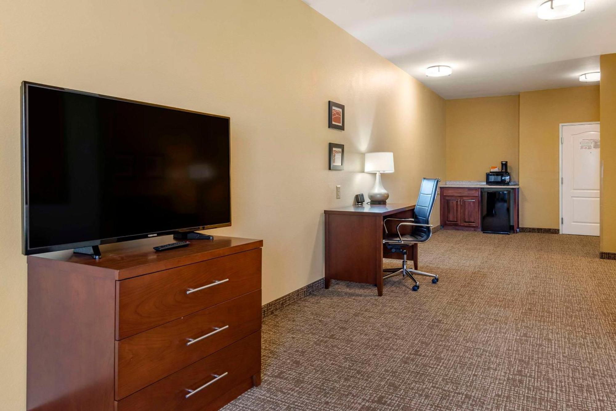 Comfort Suites Montgomery East Monticello Dr Exterior foto